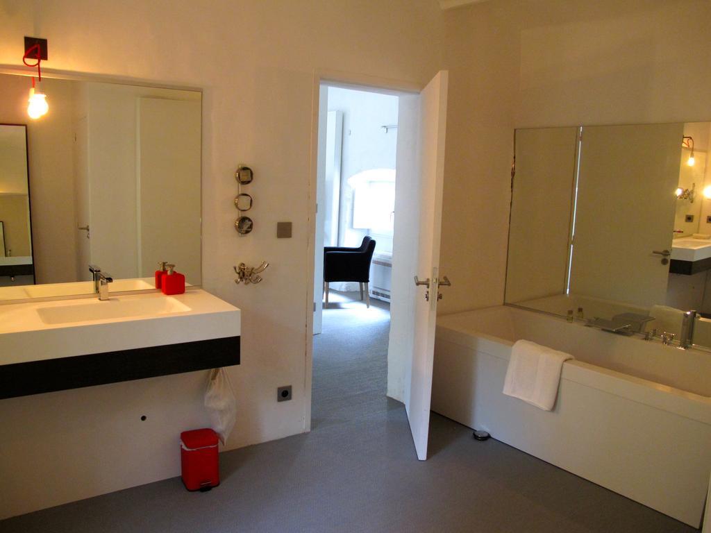 Chambres De L'Artemise & Spa Uzès Buitenkant foto